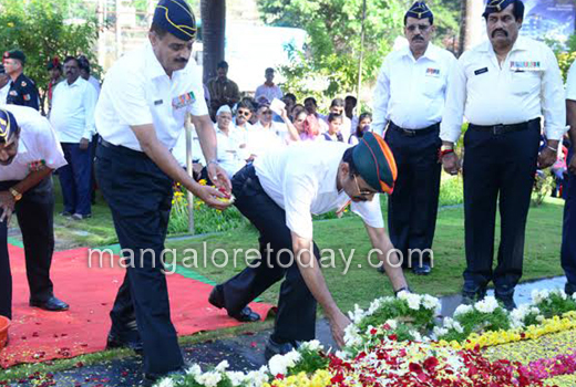 Vijay Diwas observed in Mangaluru    1